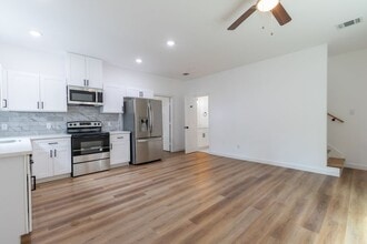 8210 Sparta St in Houston, TX - Building Photo - Building Photo