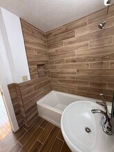 1719 Adams St NE in Minneapolis, MN - Building Photo - Building Photo