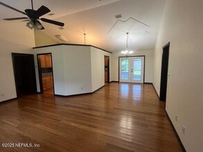 122 Underwood Dr in Palatka, FL - Building Photo - Building Photo