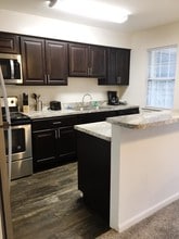 Greenview Terrace in Lancaster, PA - Foto de edificio - Building Photo