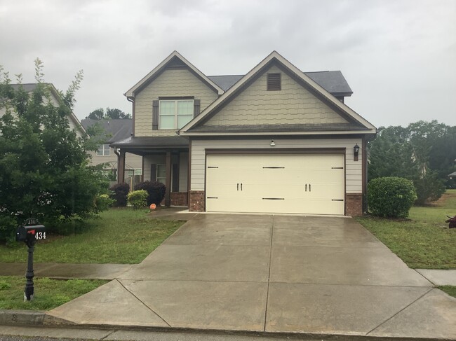 property at 434 Easley Dr SE