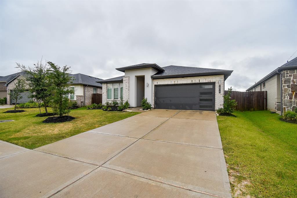 28319 Hannahs Harbor Ln in Katy, TX - Building Photo
