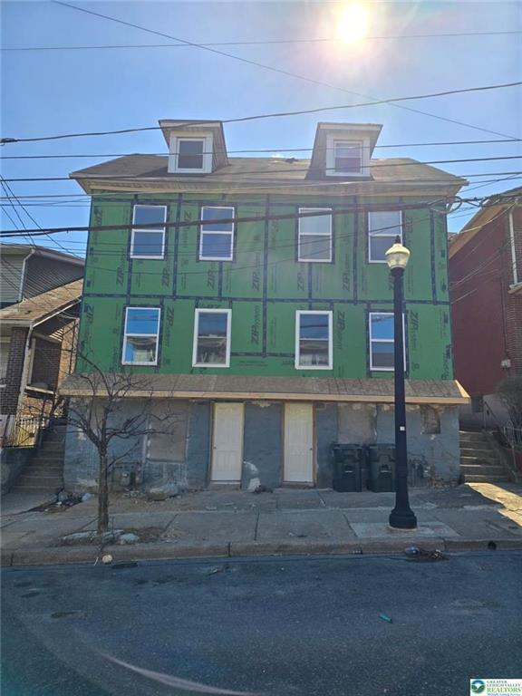 1288 E 4th St in Bethlehem, PA - Building Photo - Building Photo