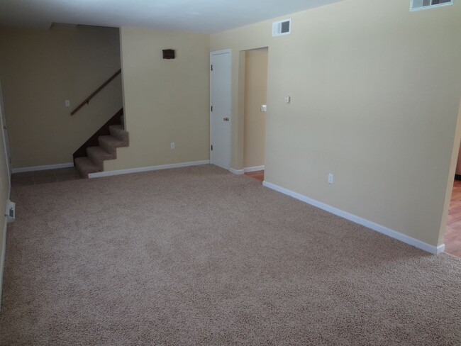 505-507-507 Brewer Dr in Columbia, MO - Foto de edificio - Building Photo