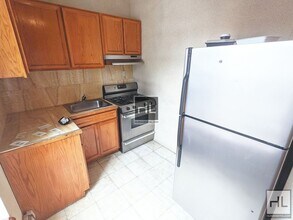 423 Lincoln Pl in Brooklyn, NY - Building Photo - Building Photo