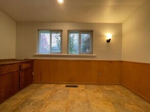 8620 Park Vista Dr in Granite Bay, CA - Building Photo - Building Photo