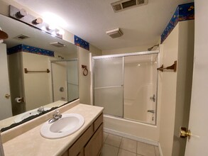 1811 Central Blvd-Unit -#3 in Bull Shoals, AR - Building Photo - Building Photo