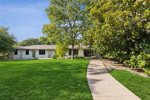 6945 Tokalon Dr in Dallas, TX - Building Photo