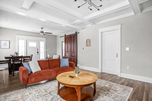 325 N Bancroft St in Indianapolis, IN - Building Photo - Building Photo