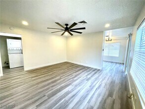 4422 Bramblewood St in Las Vegas, NV - Building Photo - Building Photo