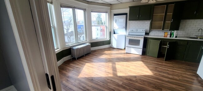 property at 33 Howard St