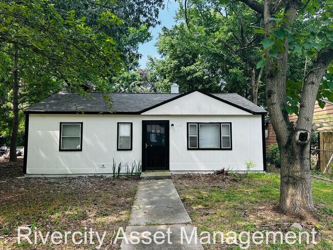 property at 865 Par Ave