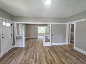 2222 Andrews St in Rockford, IL - Building Photo - Building Photo