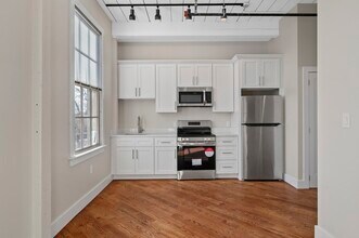 34 Tremaine St in Leominster, MA - Building Photo - Building Photo