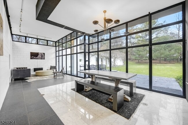 451 Mountain Ave in Caldwell, NJ - Building Photo - Building Photo
