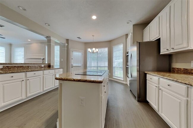 8815 Lawncliff Ln in Houston, TX - Building Photo - Building Photo