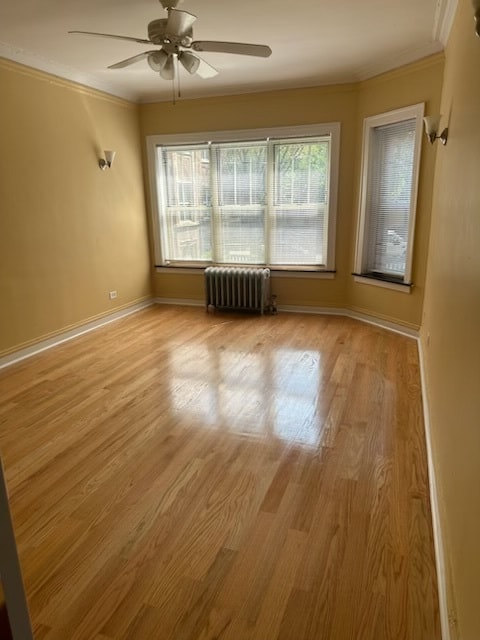 2327 E 70th St in Chicago, IL - Building Photo - Building Photo