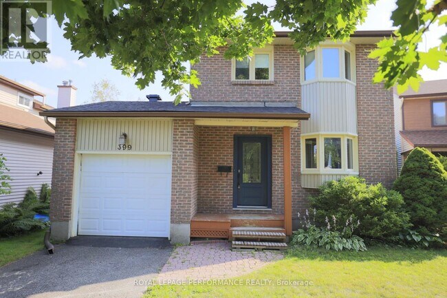399 Duvernay Dr in Ottawa, ON - Building Photo - Building Photo