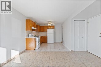 1478 Westcott Rd in Windsor, ON - Building Photo - Building Photo