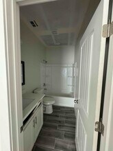 1802 Atrium Pl Dr, Unit 1 in Harlingen, TX - Foto de edificio - Building Photo