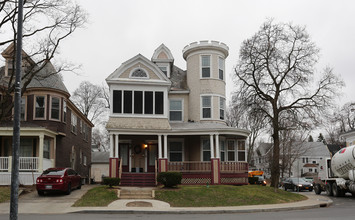 1197 Glenwood Blvd in Schenectady, NY - Building Photo - Building Photo