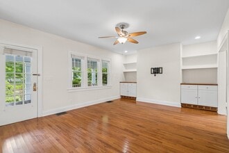 925 College Ave in Columbus, OH - Building Photo - Building Photo