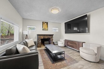 2235 Walnut St in Boulder, CO - Building Photo - Building Photo