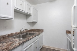 2021 Farmer Pl, Unit 3 in Anchorage, AK - Building Photo - Building Photo