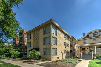 162 N Humphrey Ave in Oak Park, IL - Building Photo - Building Photo