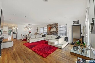 16 68th St in Guttenberg, NJ - Building Photo - Building Photo
