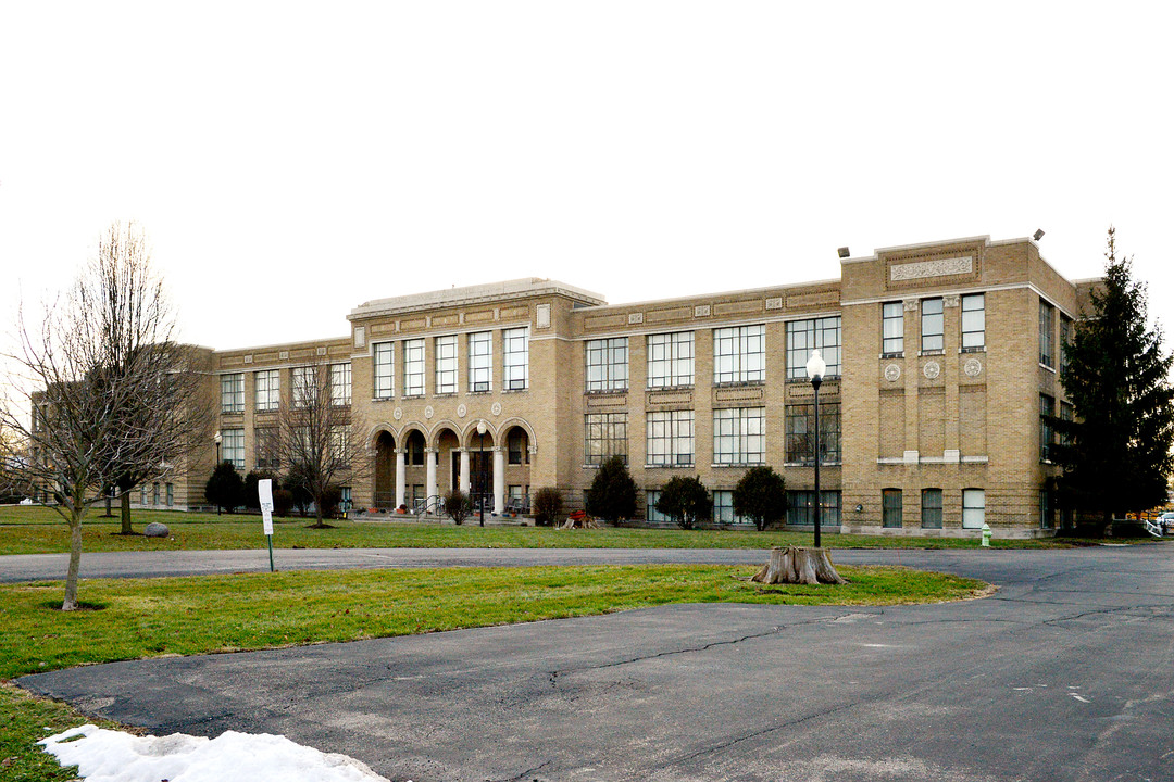 Fairborn Senior Apartments in Fairborn, OH - Foto de edificio