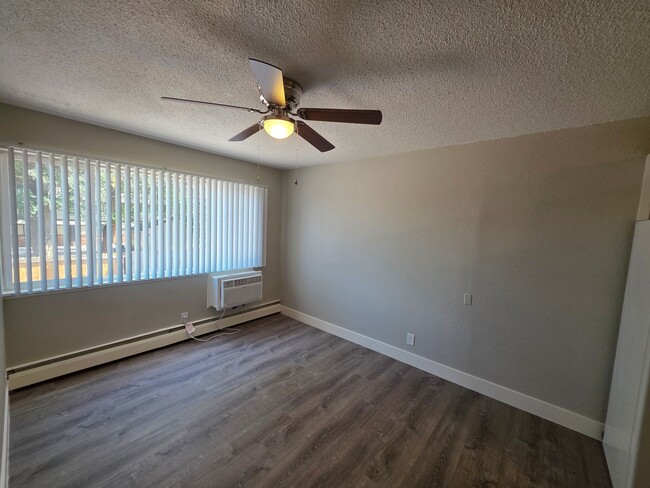 233-233 E Arvada St in Colorado Springs, CO - Building Photo - Building Photo