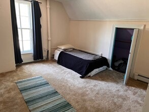 509 N Adams St, Unit #3 in Ypsilanti, MI - Foto de edificio - Building Photo