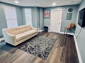 322 S Potomac St in Hagerstown, MD - Building Photo