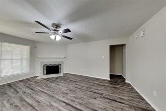 20403 Timber Trail Way in Cypress, TX - Building Photo - Building Photo