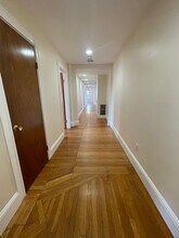 18 Dean Rd in Brookline, MA - Building Photo - Building Photo