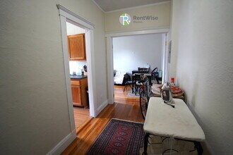 1800 Commonwealth Ave in Boston, MA - Building Photo - Building Photo