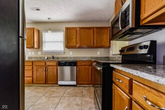 12218 Van Spronsen Ct in Indianapolis, IN - Building Photo - Building Photo