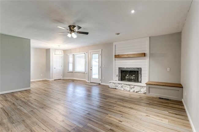 1022 Garden Grove in Yukon, OK - Building Photo - Building Photo