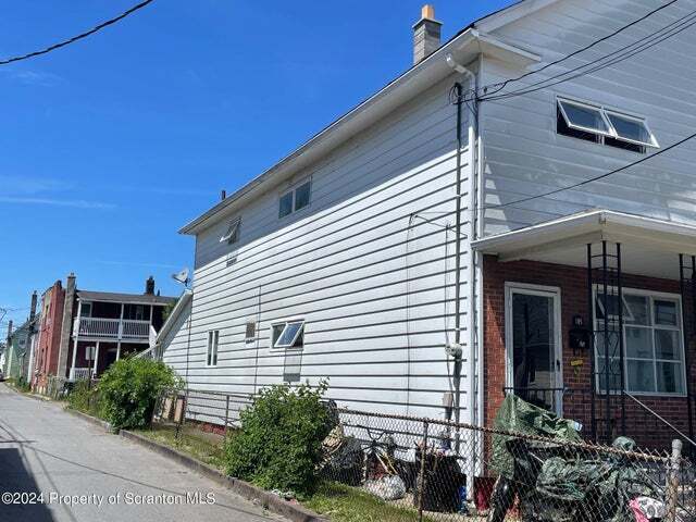 183 S Meade St in Wilkes-Barre, PA - Building Photo - Building Photo