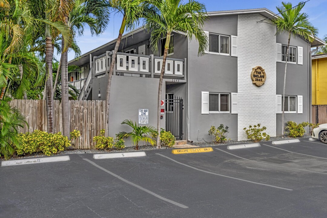 2643 NE 8th Ave, Unit 2 in Wilton Manors, FL - Foto de edificio