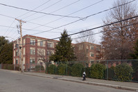 Hamilton Wade Apartments in Brockton, MA - Foto de edificio - Building Photo