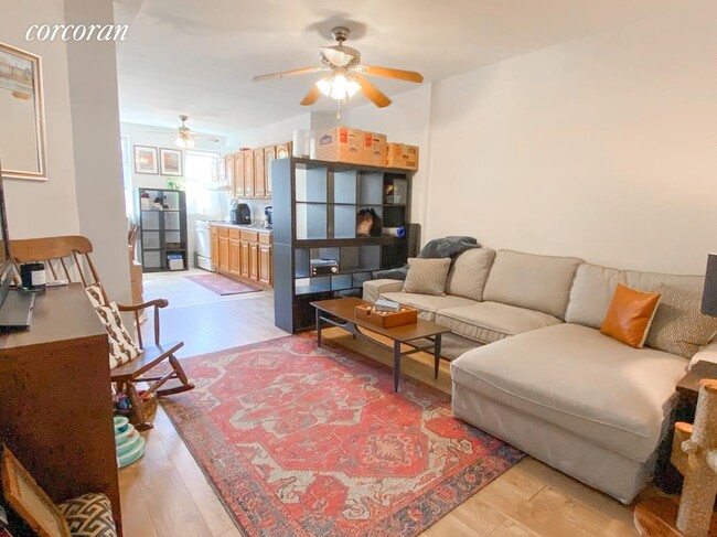 398 Prospect Ave in Brooklyn, NY - Building Photo - Building Photo