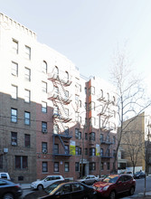 Georigian House in Bronx, NY - Building Photo - Building Photo