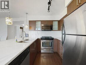 8068 Westminster Hwy in Richmond, BC - Building Photo - Building Photo