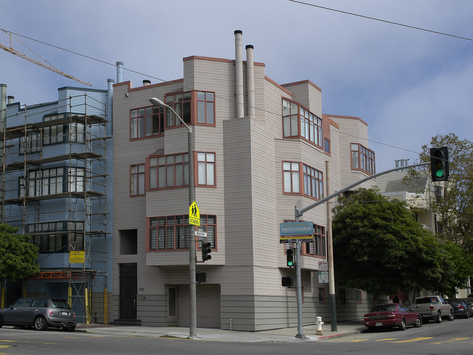 1900 Steiner St in San Francisco, CA - Building Photo