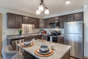 Forest Creek Estates in Forest Lake, MN - Building Photo