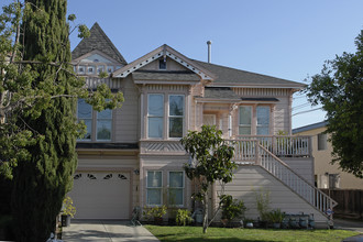 3219 Briggs Ave in Alameda, CA - Building Photo - Building Photo