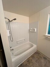 15618 94th Ave Ct E in Puyallup, WA - Building Photo - Building Photo