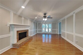 3298 Robinson Oaks Way NE in Marietta, GA - Building Photo - Building Photo